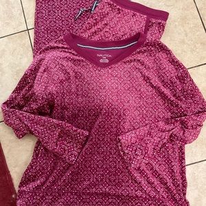 Nautica womens large plum fleece set